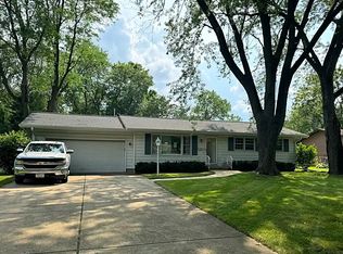 5745 Thrush Ln, Madison, WI 53711
