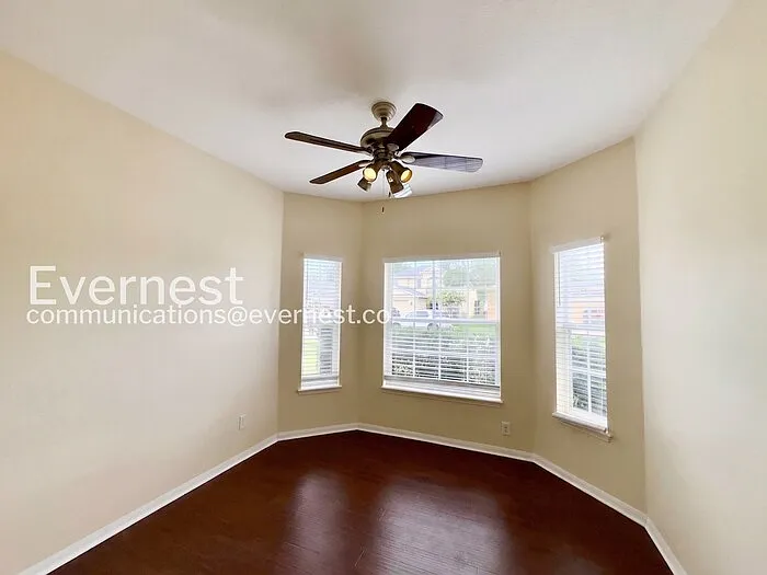 1361 Periwinkle Blue Way — Photo 12