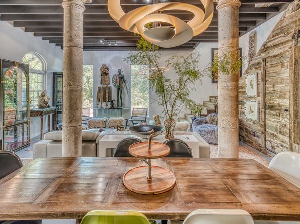 2105 S State Highway 237