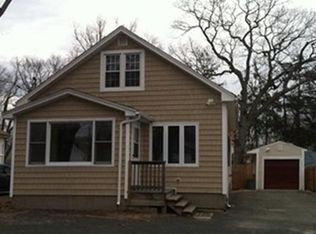 15 Rhodes Ave, Feeding Hills, MA 01030