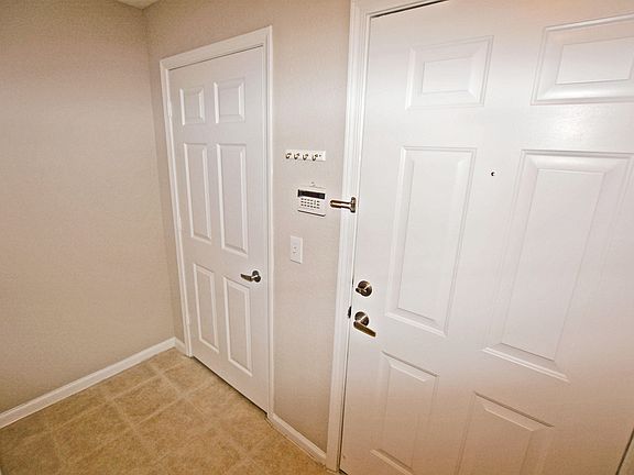 4th image of 10075 GATE Parkway N #614