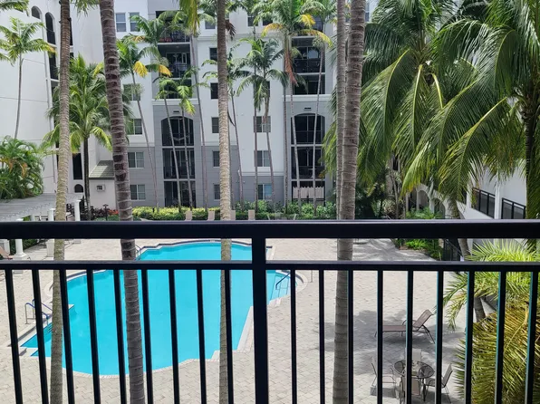 1690 Renaissance Commons Blvd, Boynton Beach, FL