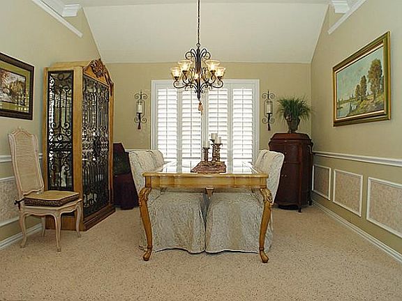 2nd image of 427 Black Diamond Ct