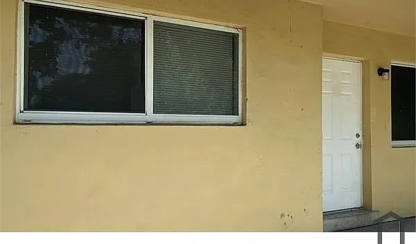2 bed, 625 sqft, $1,800 — Photo 2