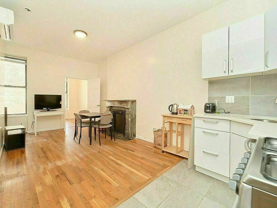1st image of 2593 Frederick Douglass Blvd #17