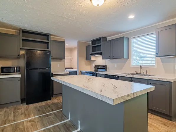 2504 Winchester Hwy, Kelso, TN 37348