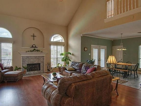 5th image of 7474 Lake Travis Dr