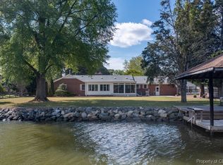 8571 Little England Rd, Hayes, VA 23072