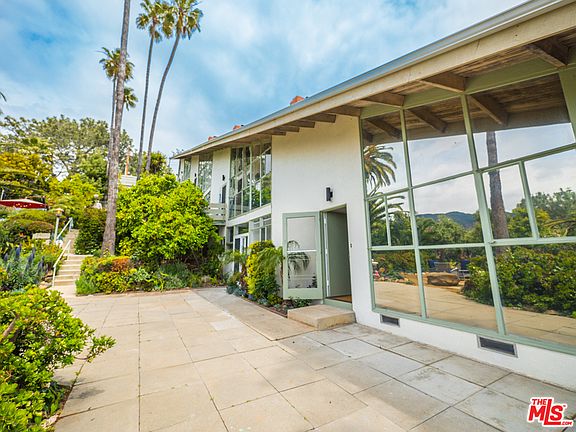 2nd image of 17050 W Sunset Blvd