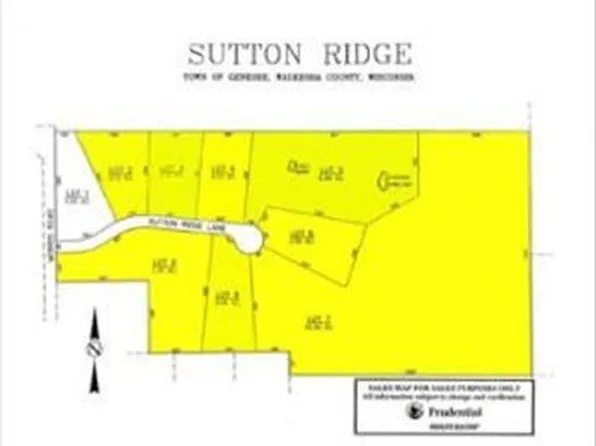 S24W33452 Sutton Ridge Ct, Delafield, WI 53018