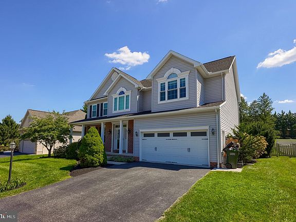 4th image of 1404 Farm Cross Way