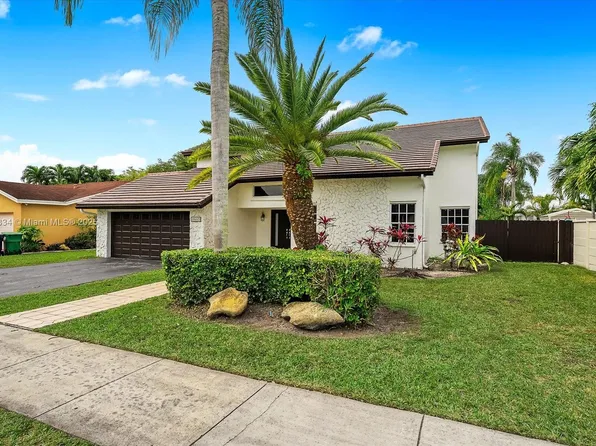 10462 SW 129th Pl, Miami, FL 33186