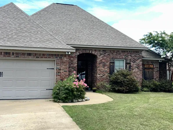 407 Copper Ridge Dr, Florence, MS 39073