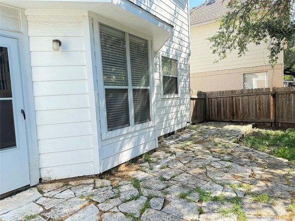 8111 Broken Branch Dr