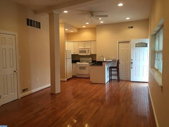 3rd image of 4620 Umbria St Floor 1