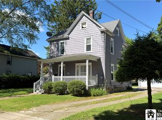 22 Tew St, Jamestown, NY 14701