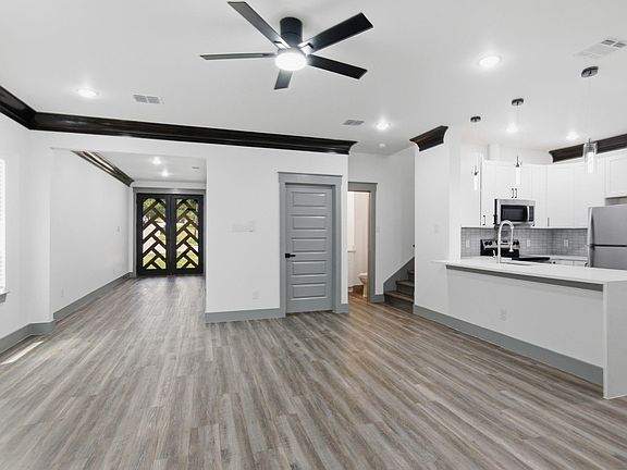 4th image of 1013 Duff Ct