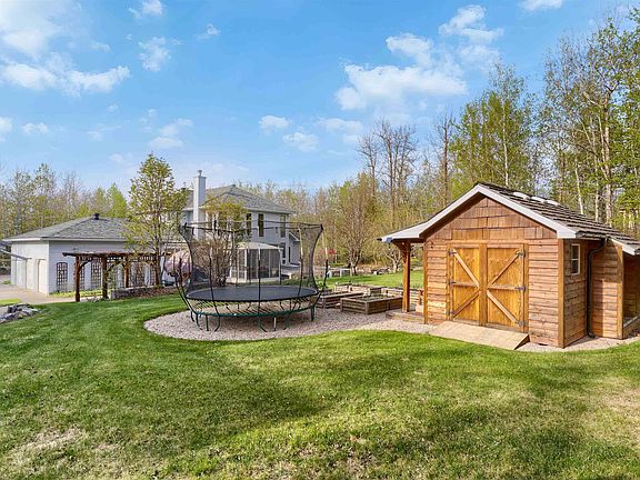 3rd image of 52147 Range Rd #231-25