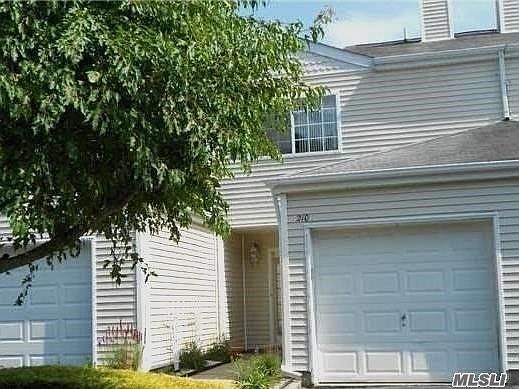 2nd image of 210 Gothic Cir