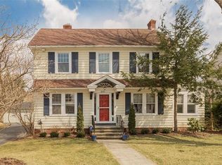 3185 Warrington Rd, Shaker Heights, OH 44120