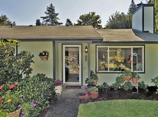 257 SE Croston Ln UNIT B, Issaquah, WA 98027