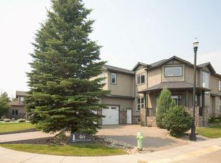46 NE Bannerman Close, Red Deer, AB T4R 0L8