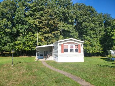 1529 Lee Ln, Grove City, PA, 16127