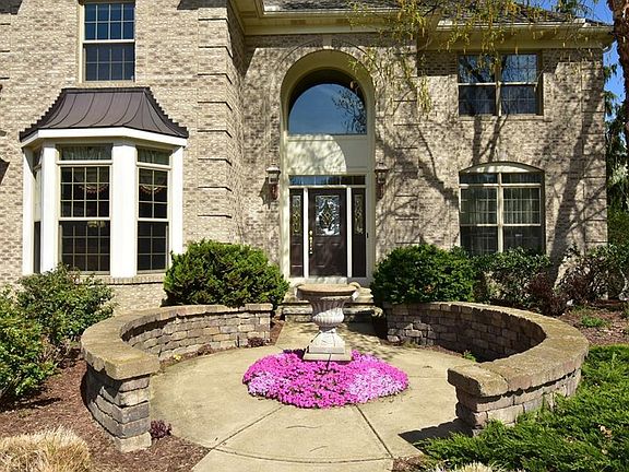 2nd image of 31710 Driftwood Ct