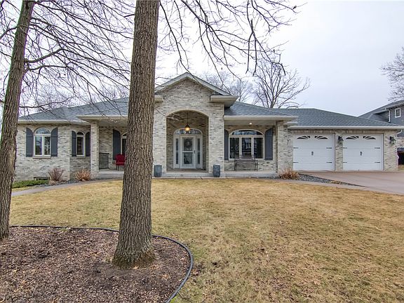 2nd image of 1010 Timber View Drive