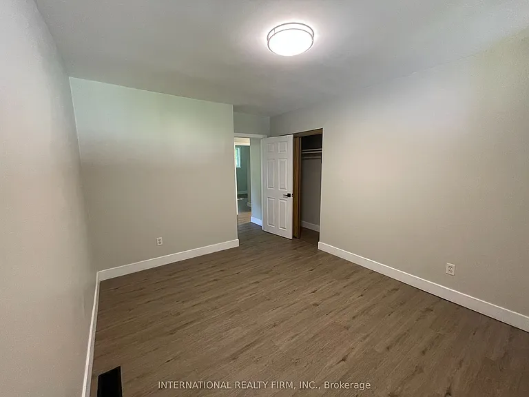 32 Jasper Dr — Photo 7