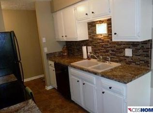 1210 S 120th Plz APT 308, Omaha, NE 68144