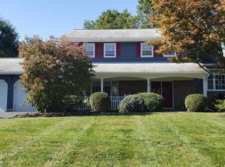 30 Windsor Dr, West Windsor, NJ 08550