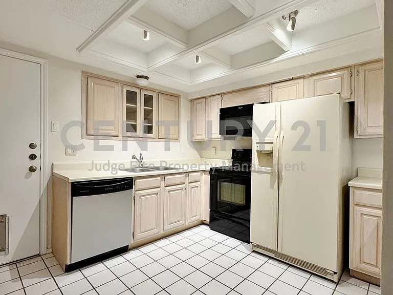 4050 Frankford Rd #102 — Photo 6