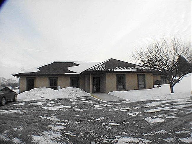 1st image of 3880 Steven Dr