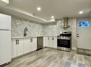 360 Cannon St E #BASEMENT, Hamilton, ON L8L2C2