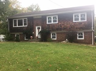 54 Van Ness Ave, Fairfield, NJ 07004