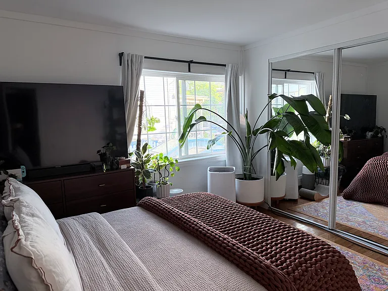 31 Clark St #1 — Photo 9
