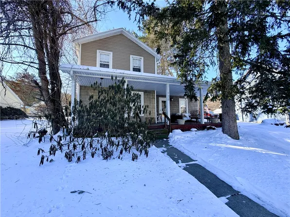 128 W 4th St, Corning, NY 14830