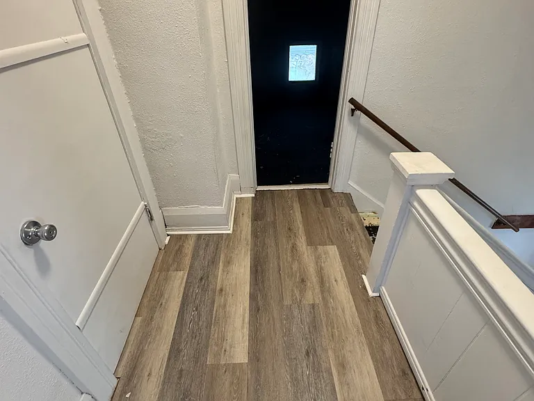 152 Austin St — Photo 2