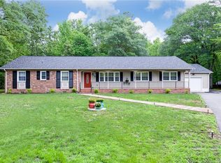 203 Layne Cir, Petersburg, VA 23805