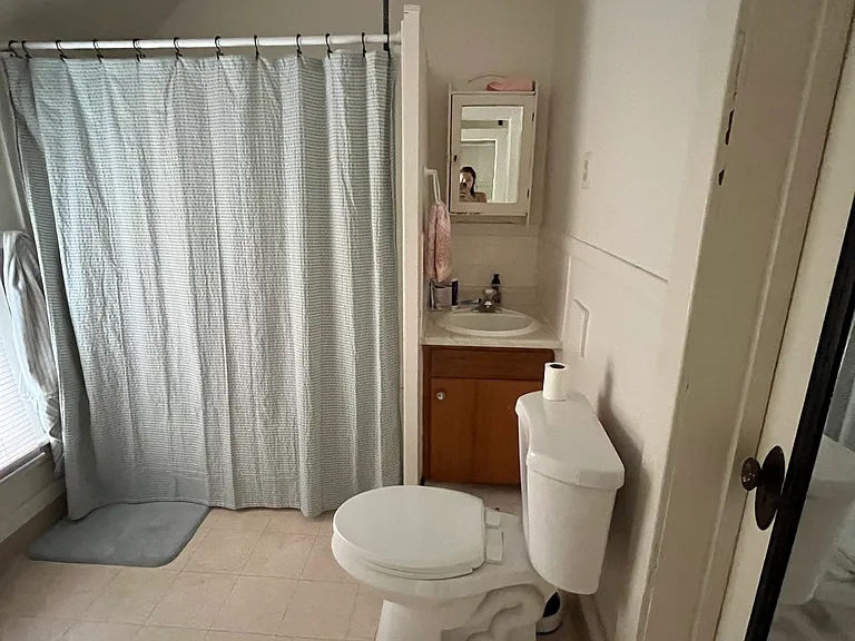 511 E Kearney St — Photo 5