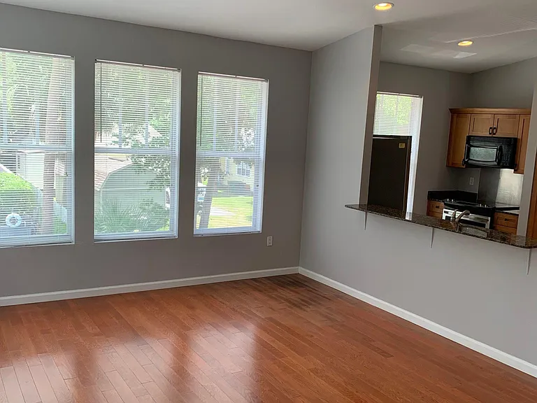 316 S Delaware Ave #C — Photo 8