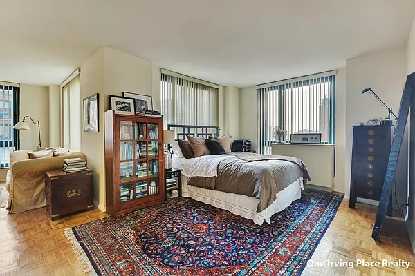 Rented by One Irving Place Realty | media 15