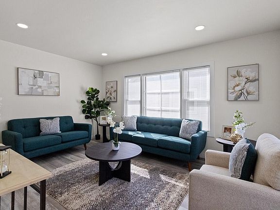 3rd image of 4752 North 44th STREET