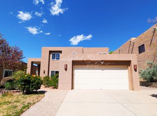 9551 Giddings Ave NE, Albuquerque, NM 87109