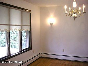 Dining Rm