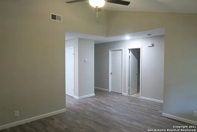 8720 Welles Hbr — Photo 5