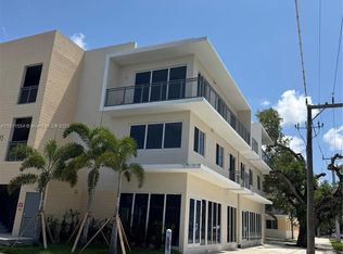 1010 SW 69th Ave #212, Miami, FL 33144