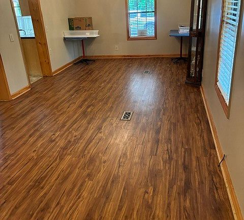 2nd image of 226 Forest Valley Dr
