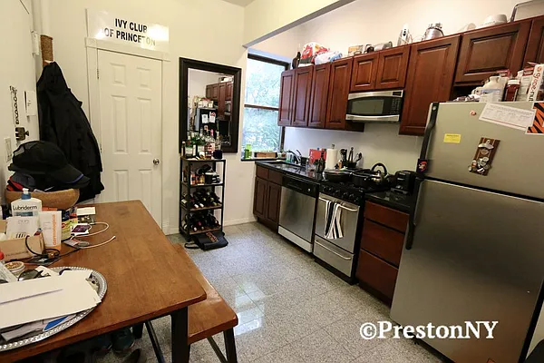 Rented by JM Preston Properties LLC | media 31